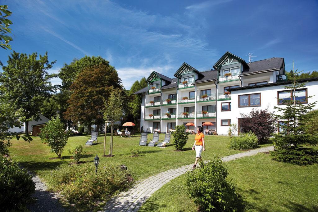 Hotel & Ferienappartements Edelweiss Willingen  Eksteriør billede